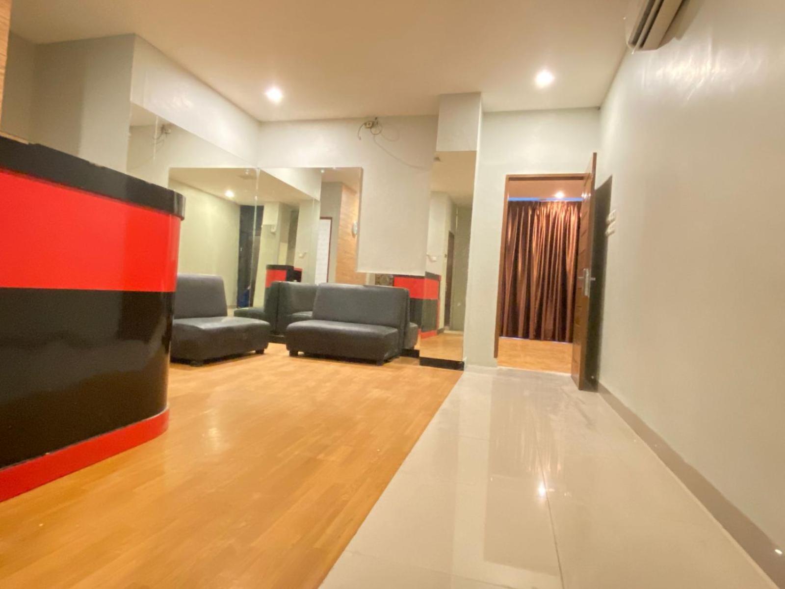 De'Tonga Hotel Medan Extérieur photo