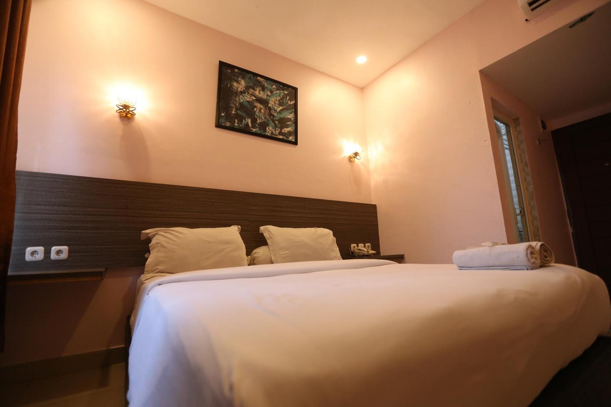 De'Tonga Hotel Medan Extérieur photo