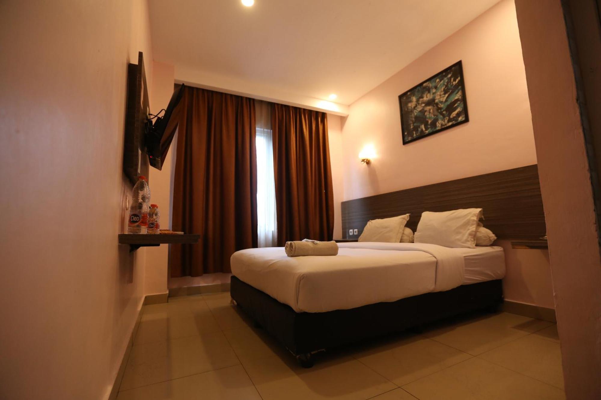 De'Tonga Hotel Medan Extérieur photo