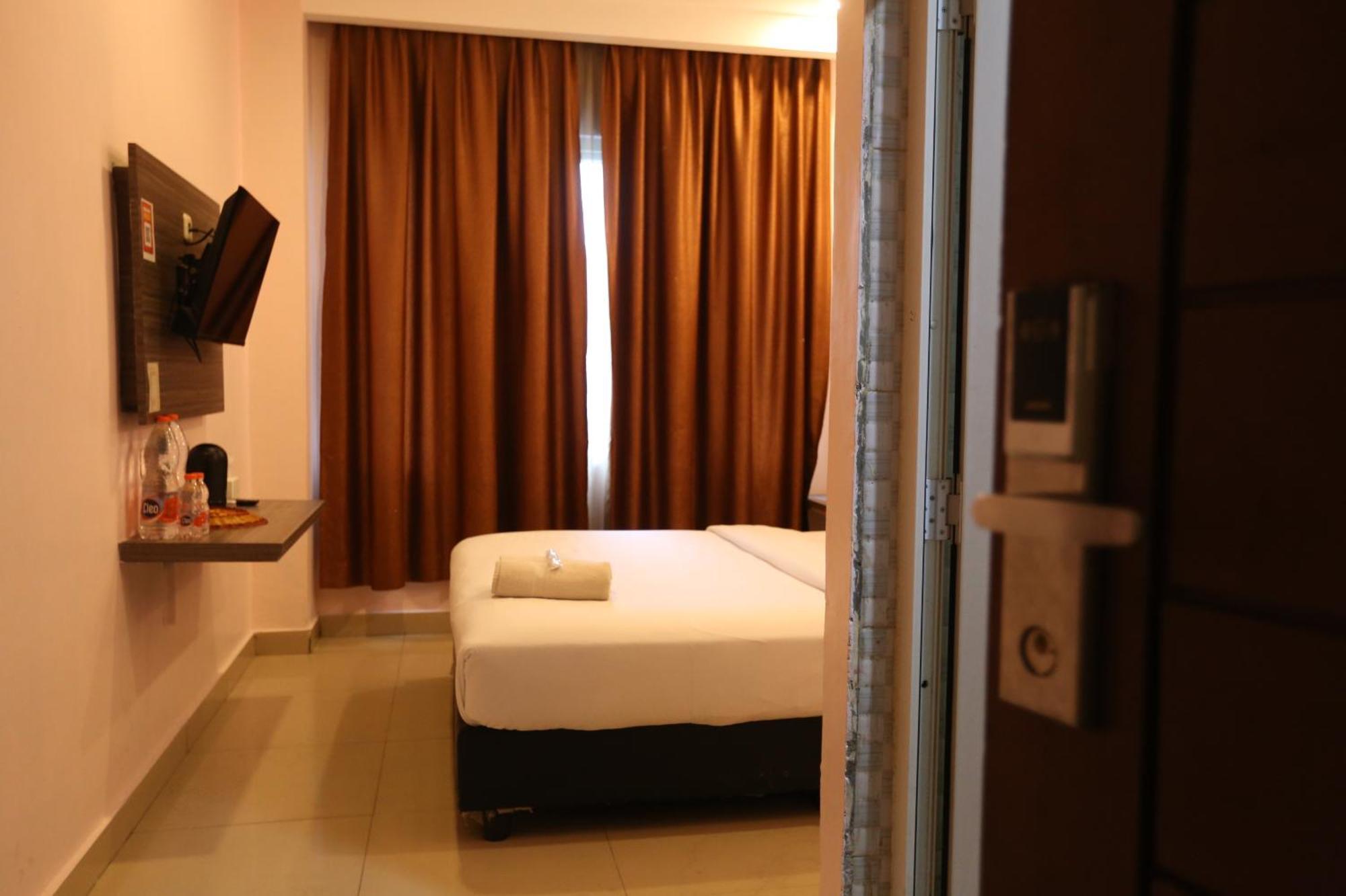 De'Tonga Hotel Medan Extérieur photo