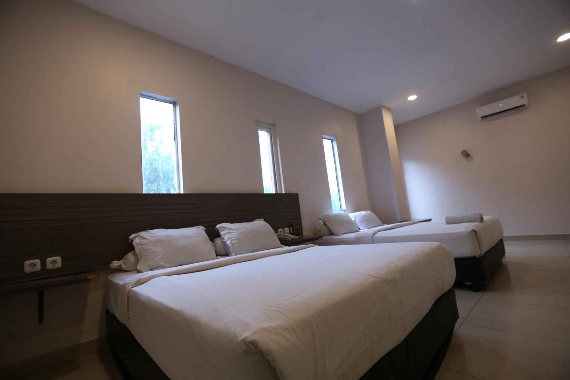 De'Tonga Hotel Medan Extérieur photo